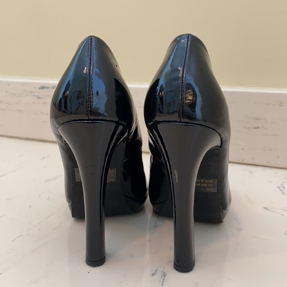 Charlotte Russe Peep Toe Heels Size 7 Black - Picture 7 of 14